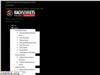 backstreetsacademy.com