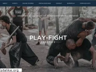 play-fight.com